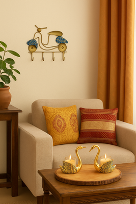 Scooter Shape Iron Wall Key Holder