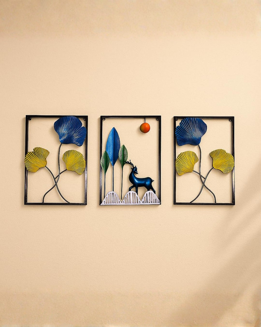 Handcrafted 3 panel deer metal wall art for living room décor
