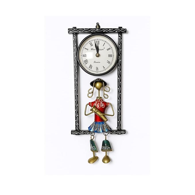 Handcrafted Iron Figurine Wall Clock Décor