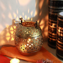 Load image into Gallery viewer, Handi Lantern Small with Tea Light